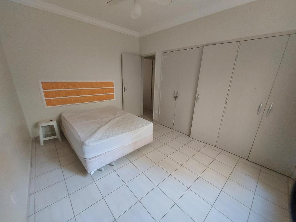 Lindo Apartamento 50 Metros Da Praia Do Morro, Tres Quartos E Duas Vagas De Garagem Гуарапарі Екстер'єр фото