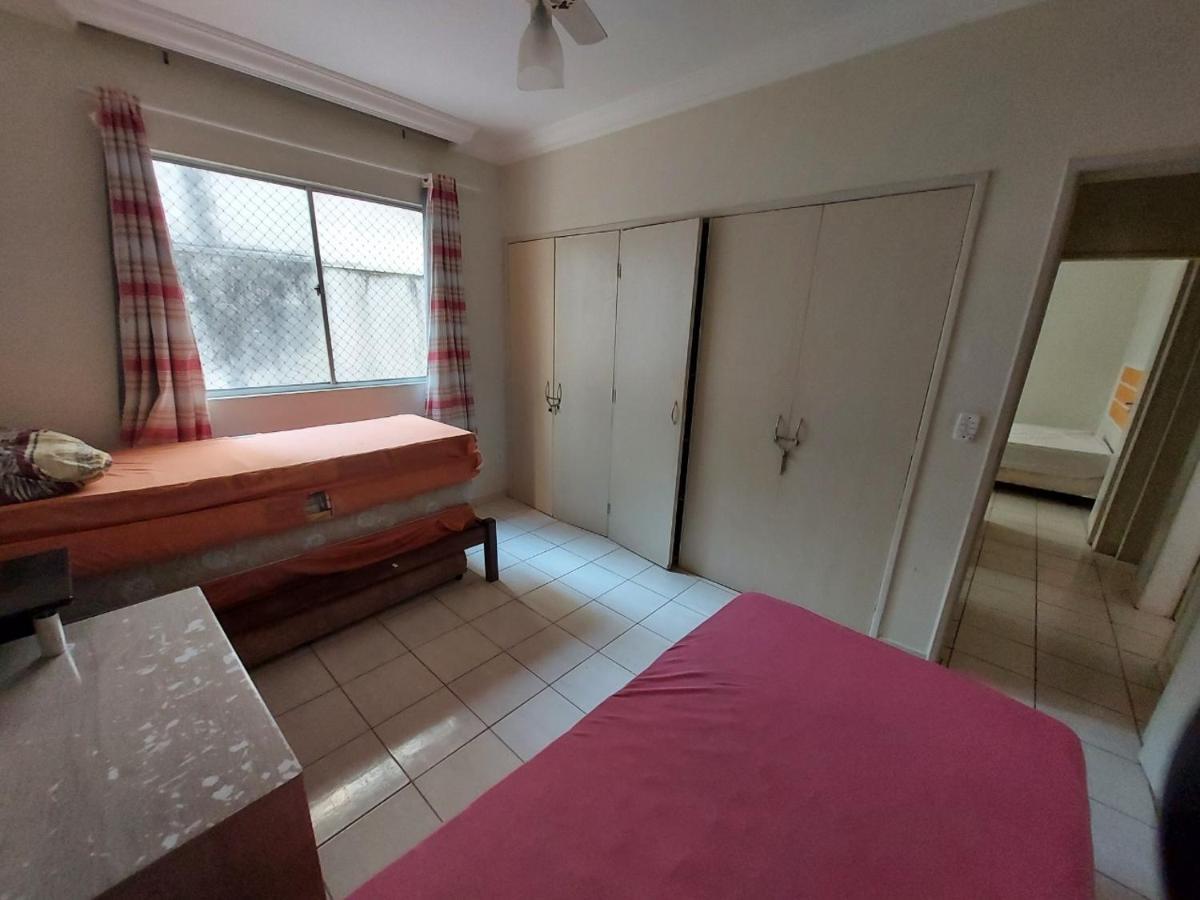 Lindo Apartamento 50 Metros Da Praia Do Morro, Tres Quartos E Duas Vagas De Garagem Гуарапарі Екстер'єр фото