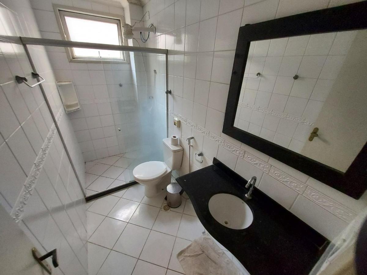 Lindo Apartamento 50 Metros Da Praia Do Morro, Tres Quartos E Duas Vagas De Garagem Гуарапарі Екстер'єр фото